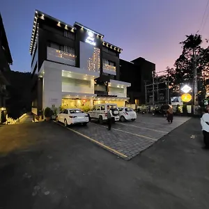 Novark Munnar Kallar Vattiyar